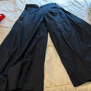 Navy blue PALAZZO PANTS!